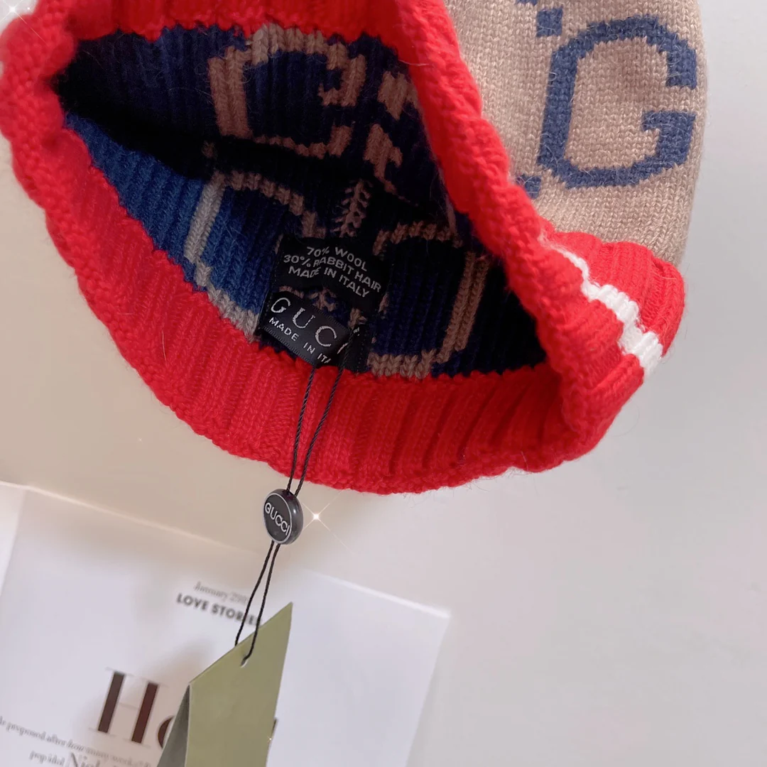 Gucci - Вязаная шапка на резинке - Абрикосово-красная