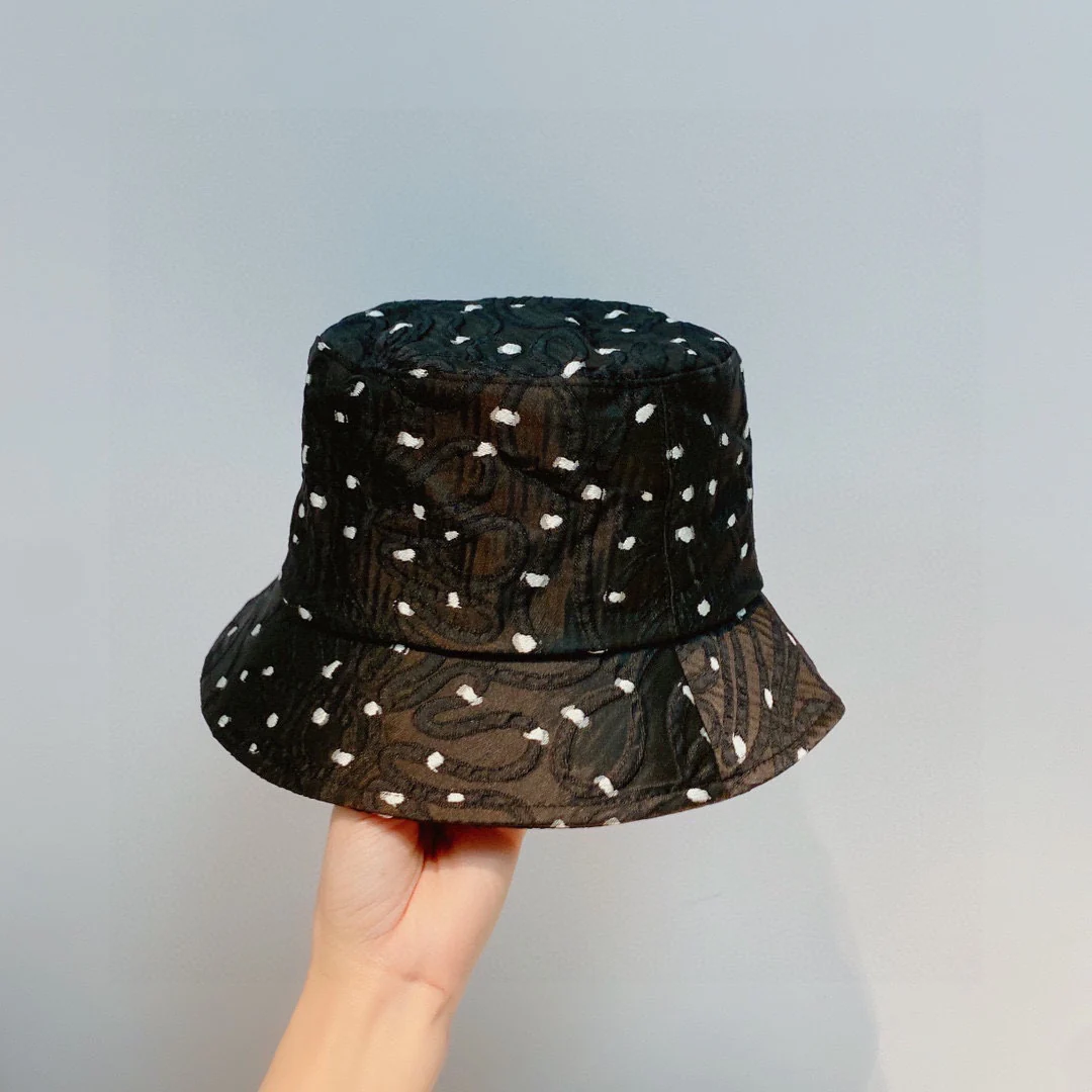 Chanel - Художественная рыбацкая шляпа