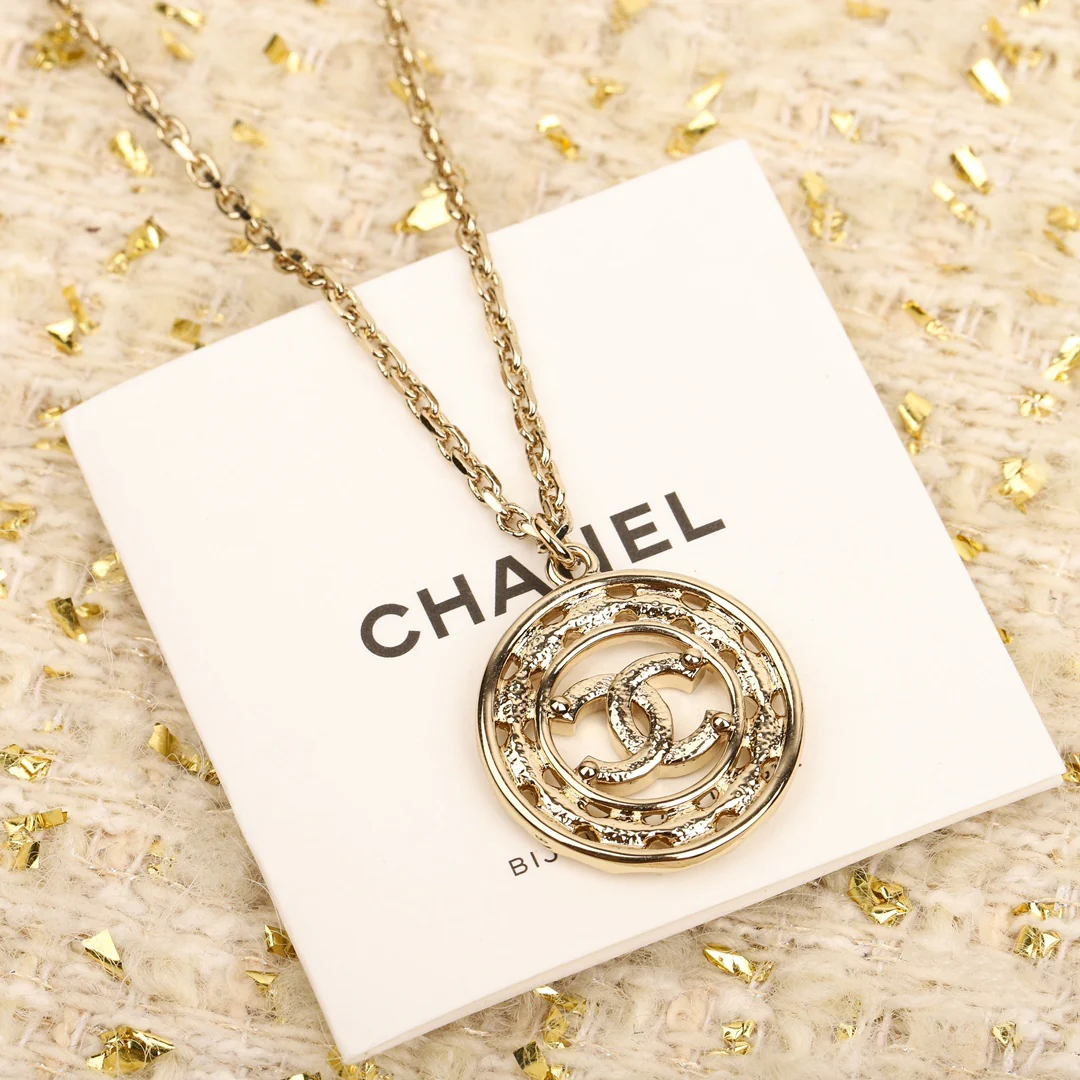 Колье Chanel 611