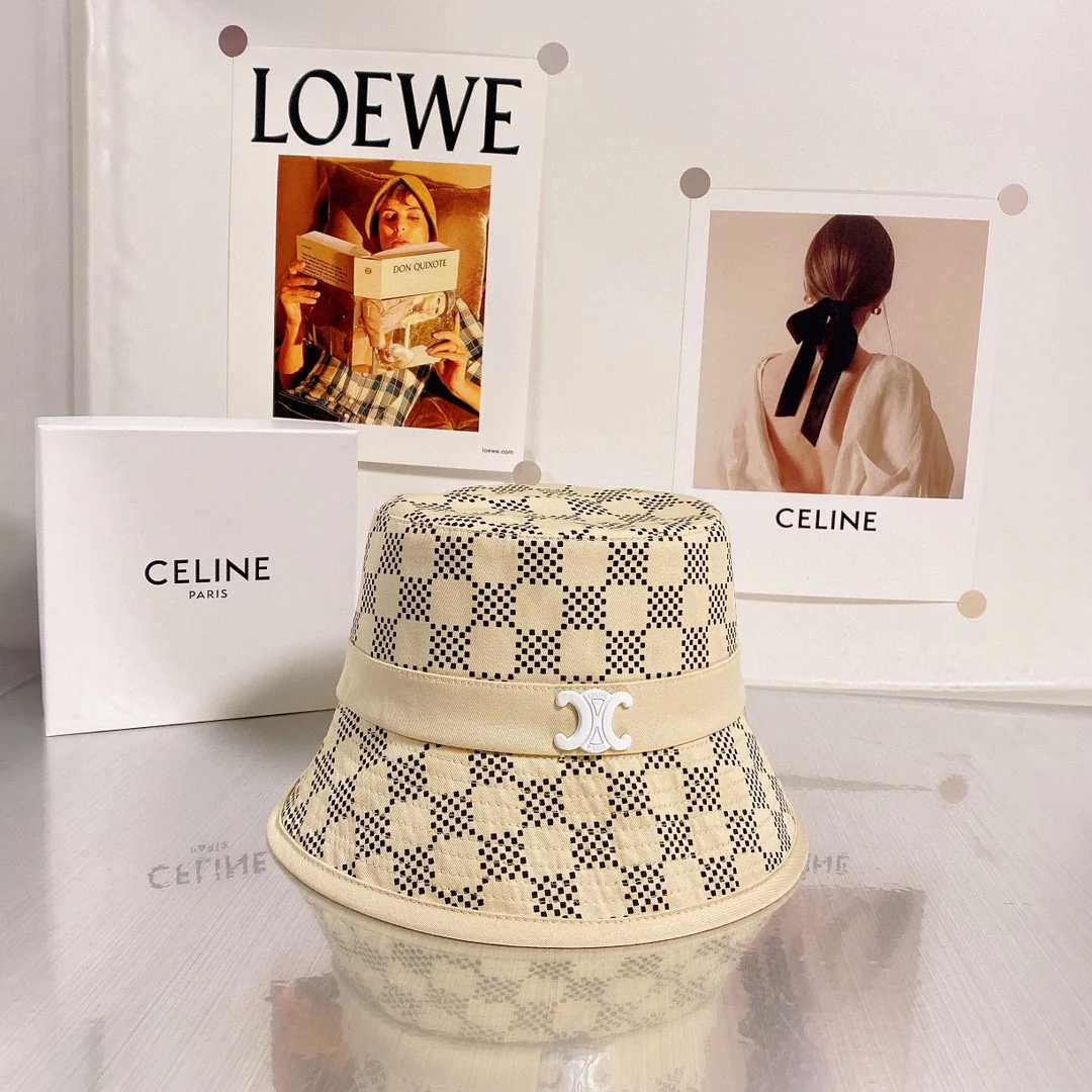 Новинка 2022 года от Celine - клетчатая панама с изображением Триумфальной арки - 2 цвета.