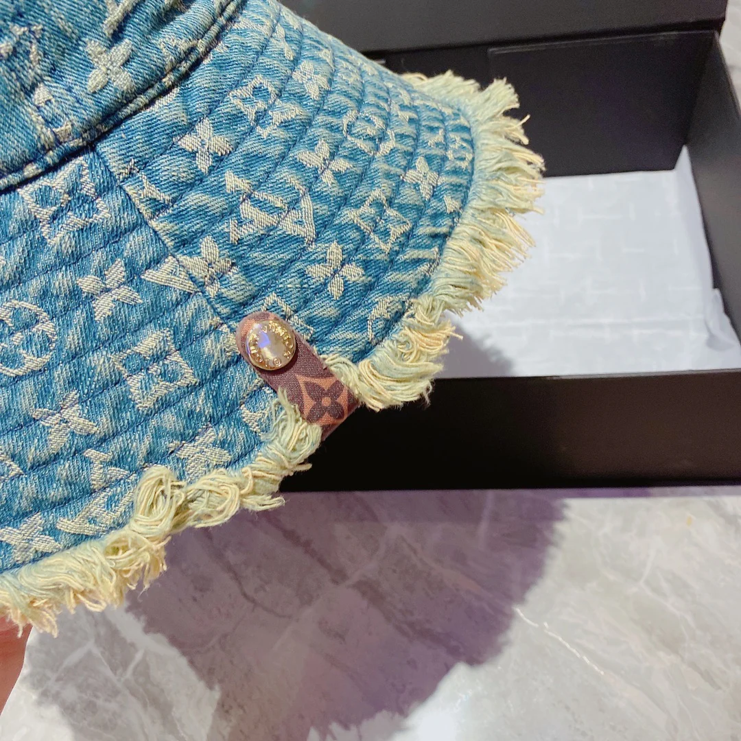 Панама из джинсовой ткани с монограммой LV и эффектом щетины