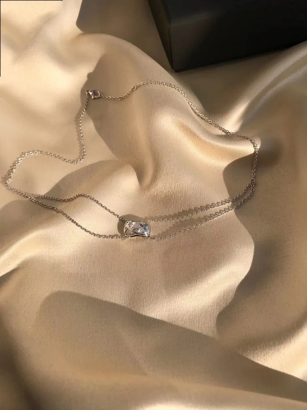 Колье Chanel 570