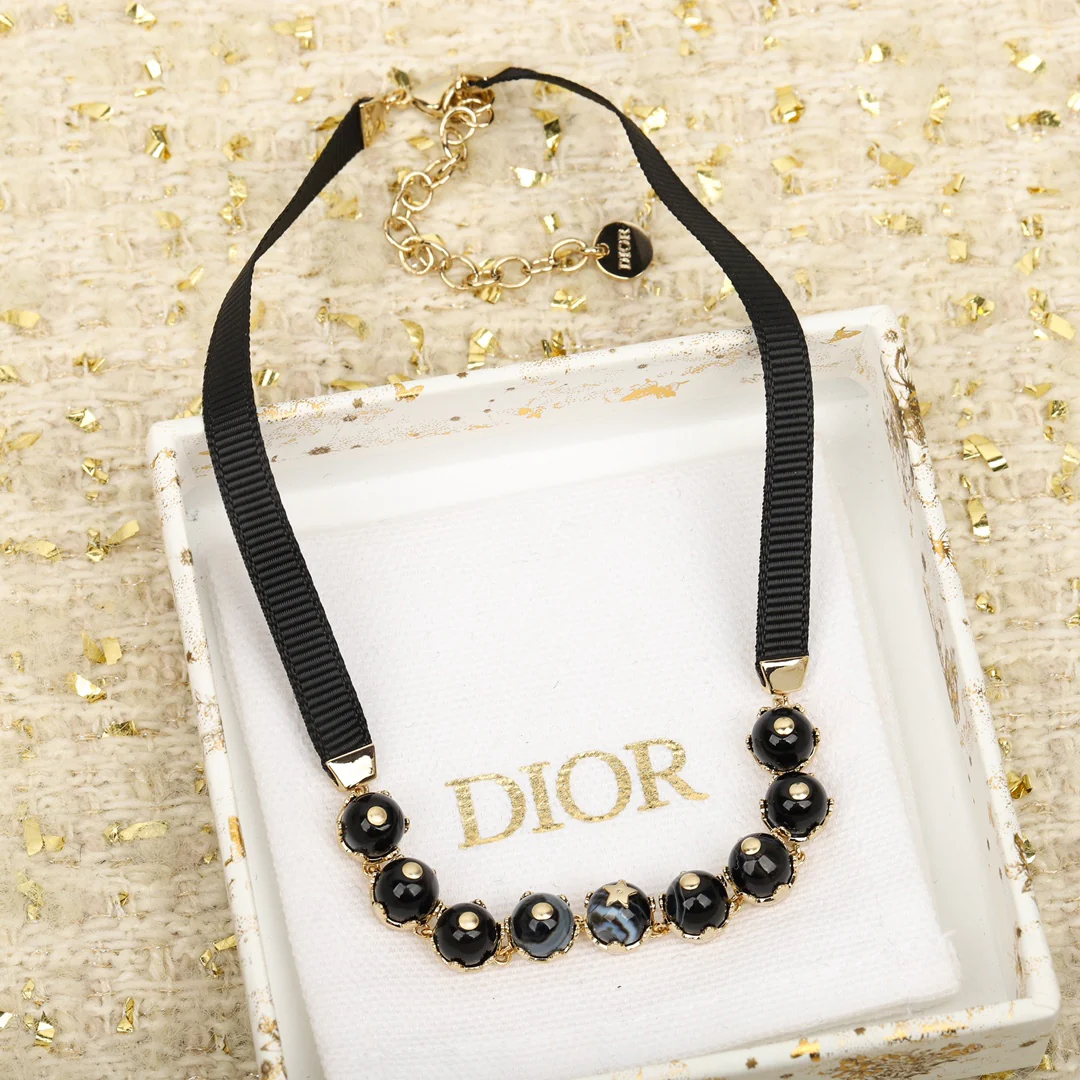 Колье Dior 093