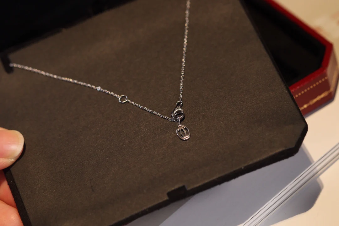 Cartier - Колье с бриллиантом в один карат