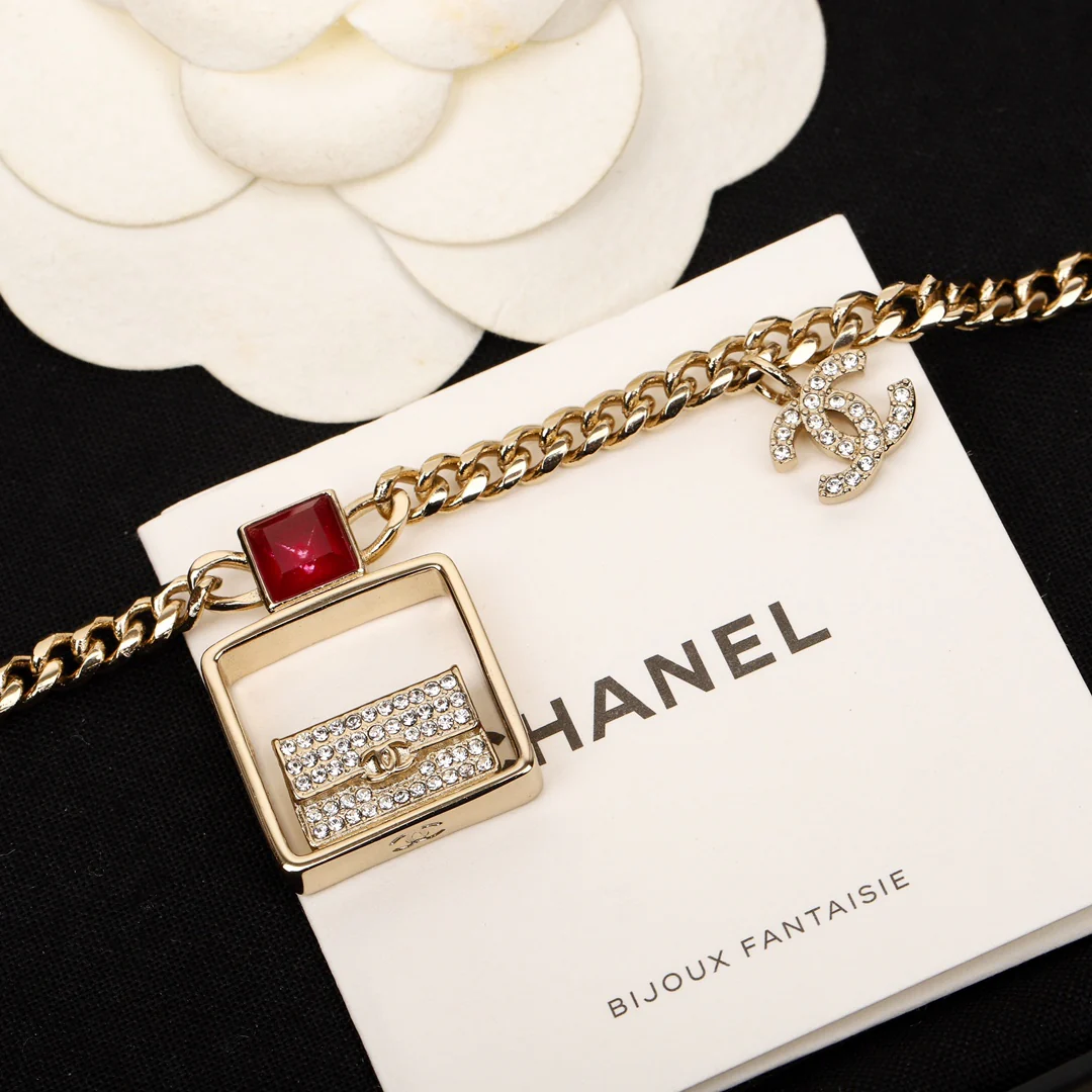 Колье Chanel 427