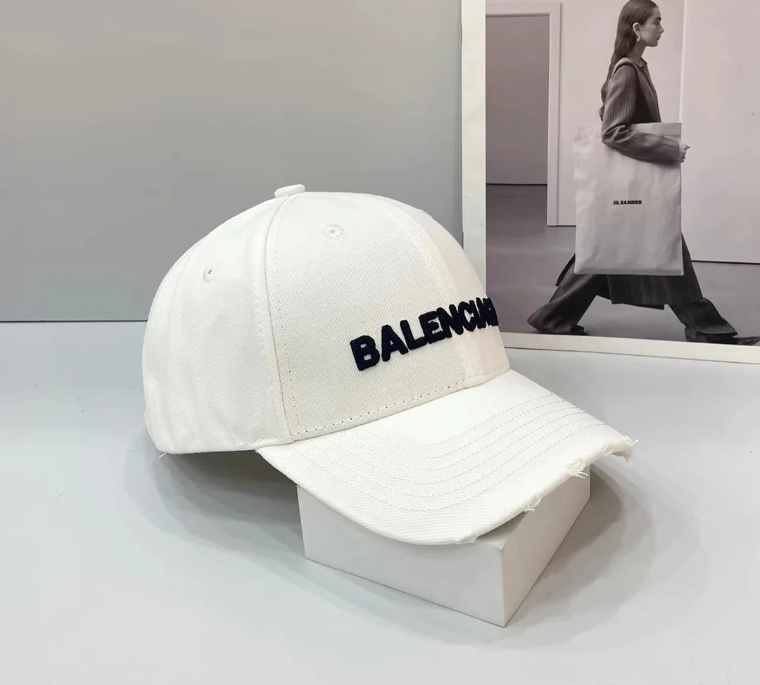 Balenciaga - Бейсболка с матовой поверхностью