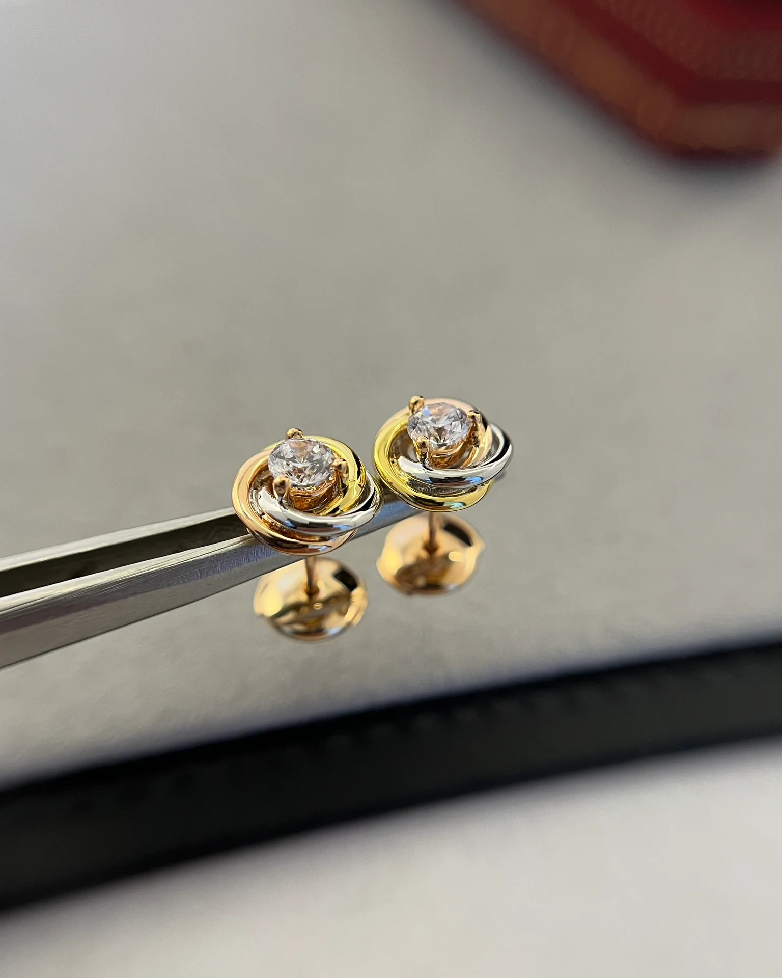 Серьги Cartier 047