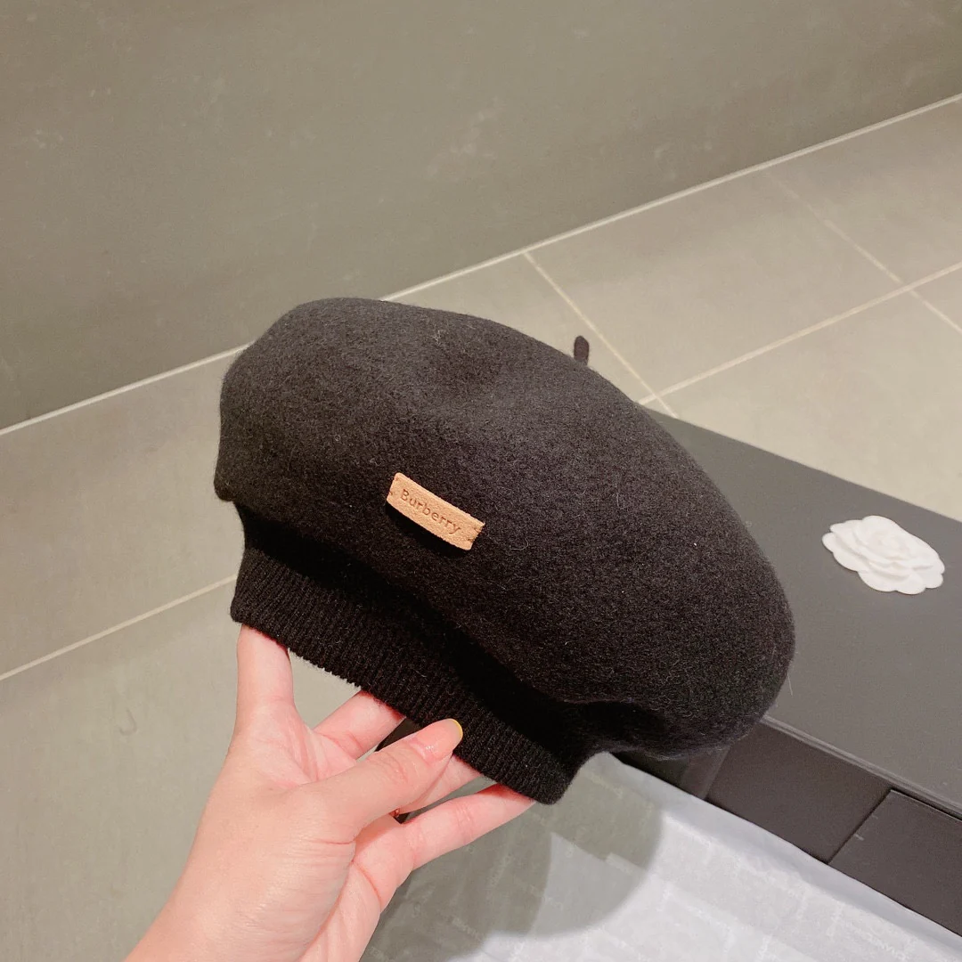Burberry - Шерстяной берет - Черный