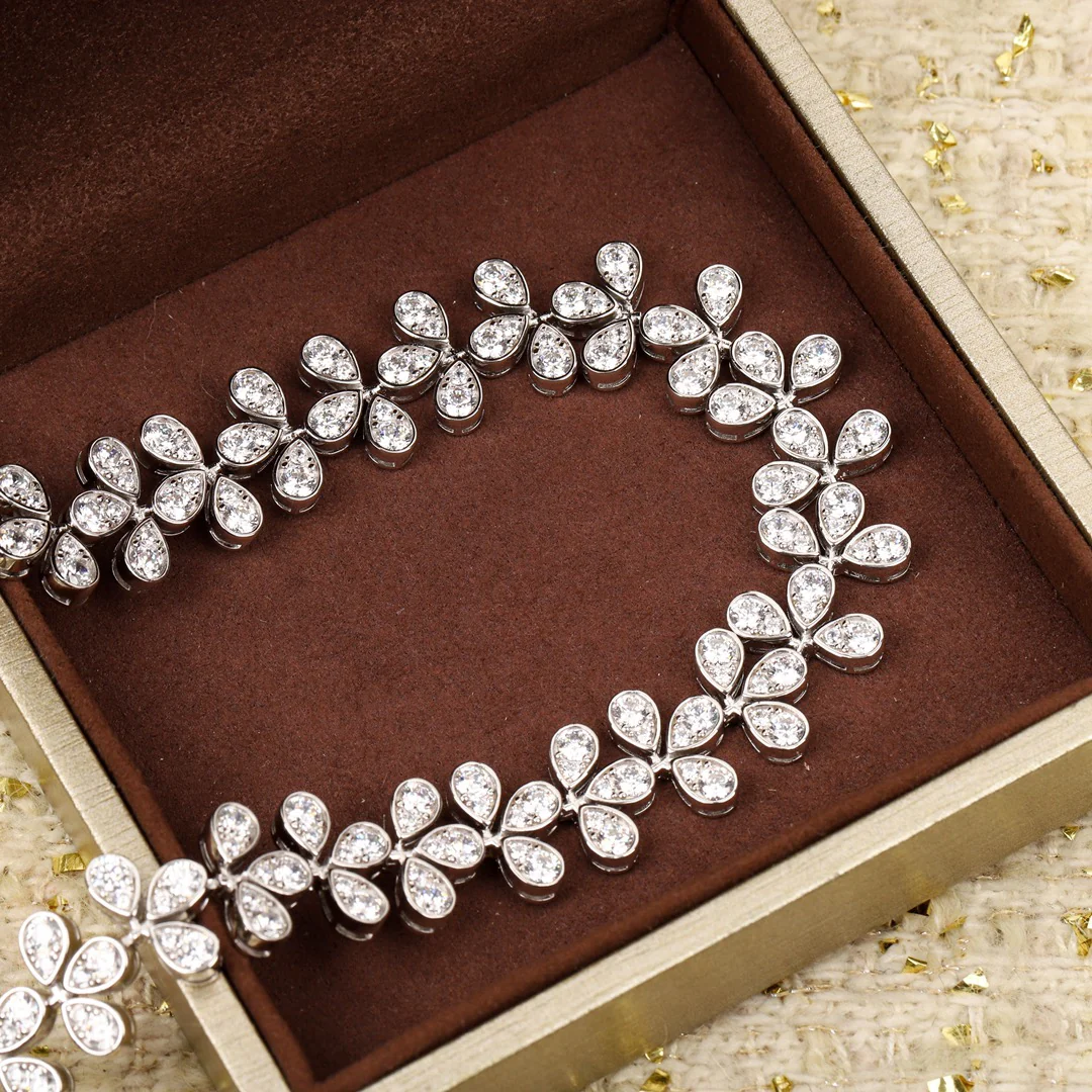 Колье Chaumet 025