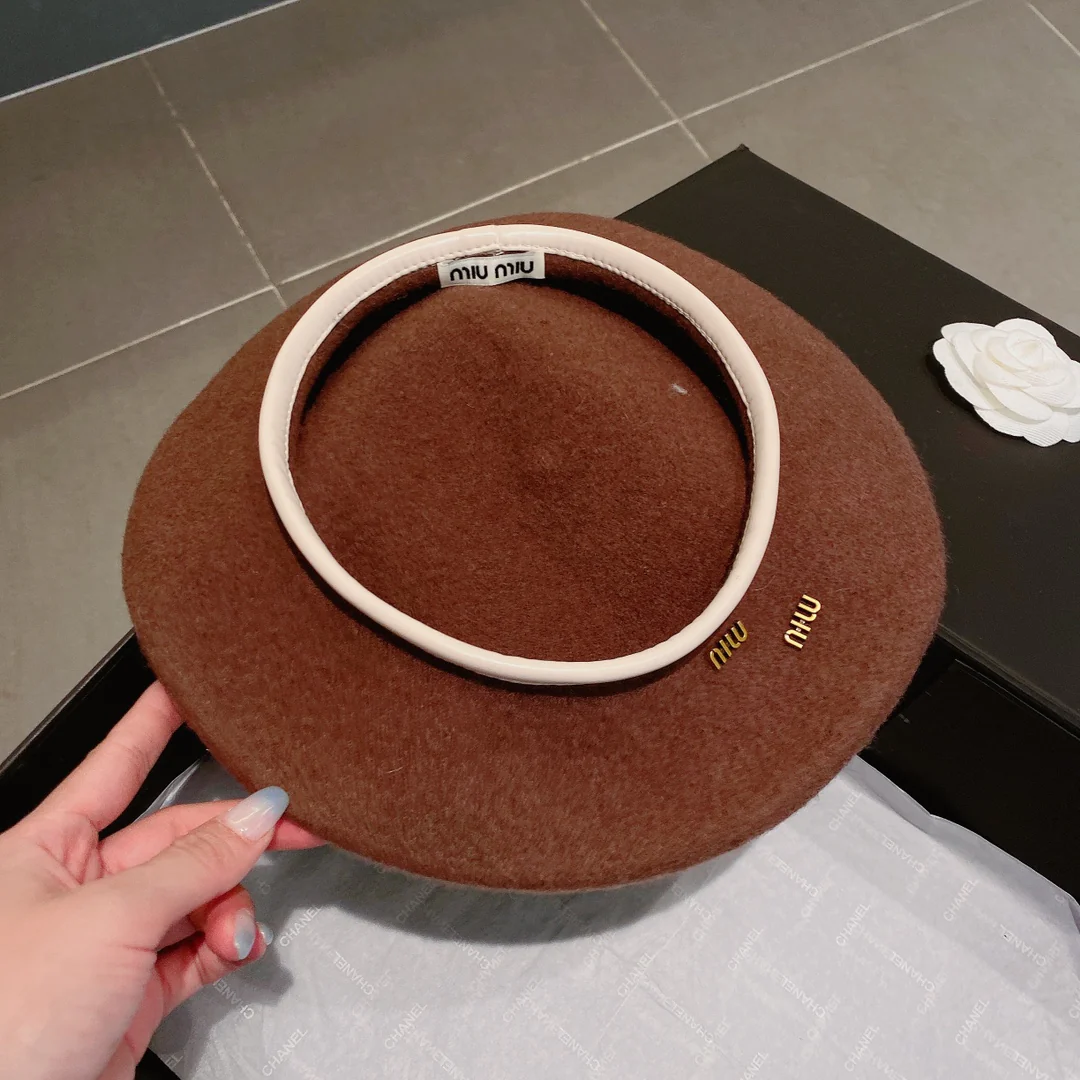 Шерстяной берет Miu Miu - коричневый