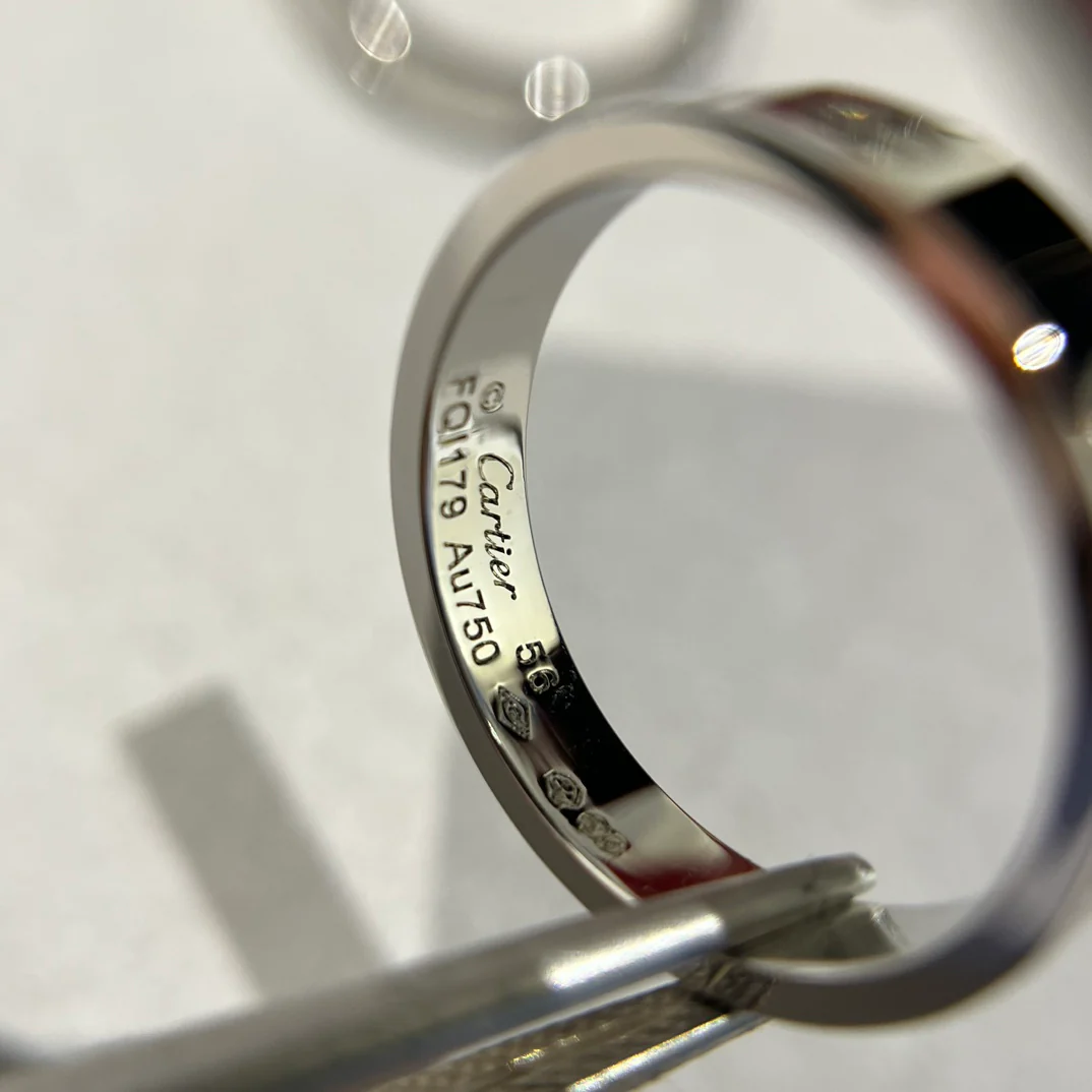 Кольцо Cartier 018