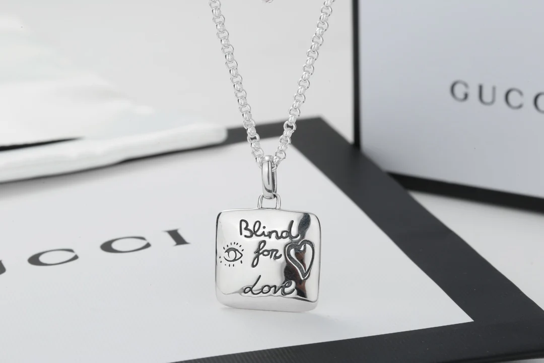 Gucci - Колье 034