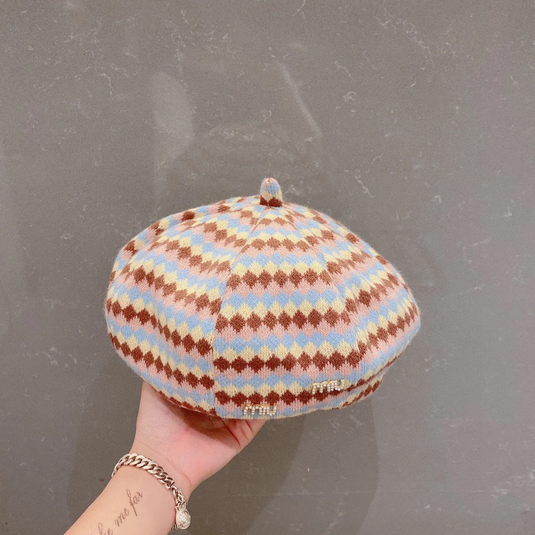 Стеганый берет Miu Miu - коричневый