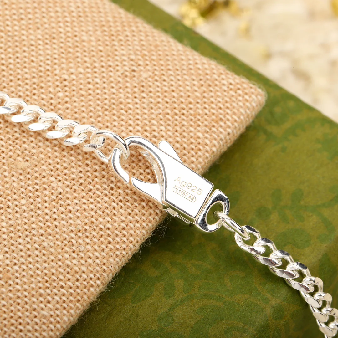 Gucci - Колье 024