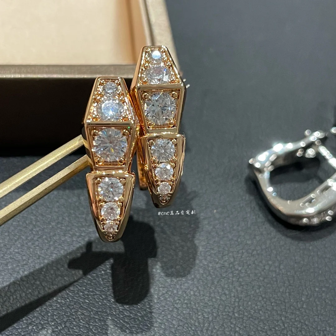 Серьги Bvlgari 017