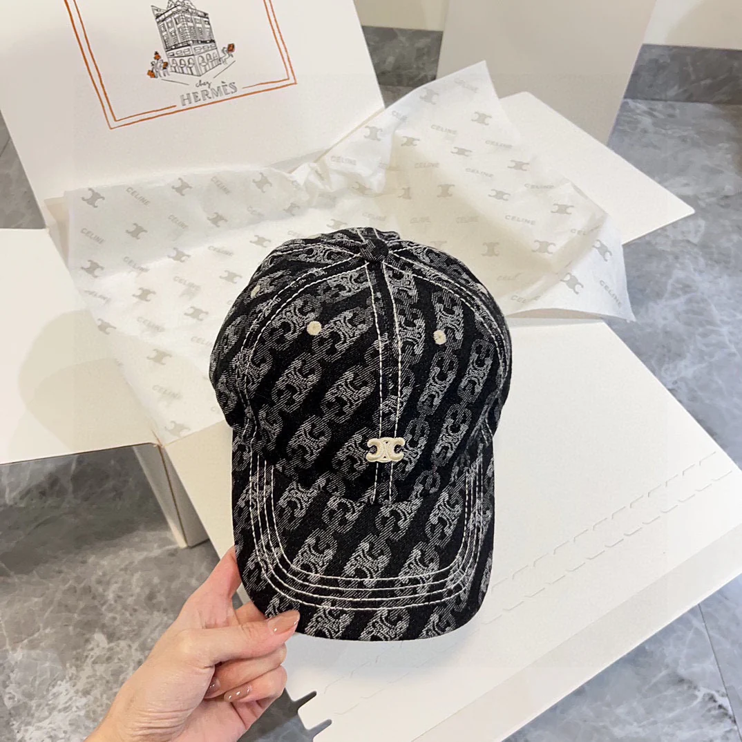 Celine - Новая ретро-бейсболка из джинсовой ткани, 2024 год.