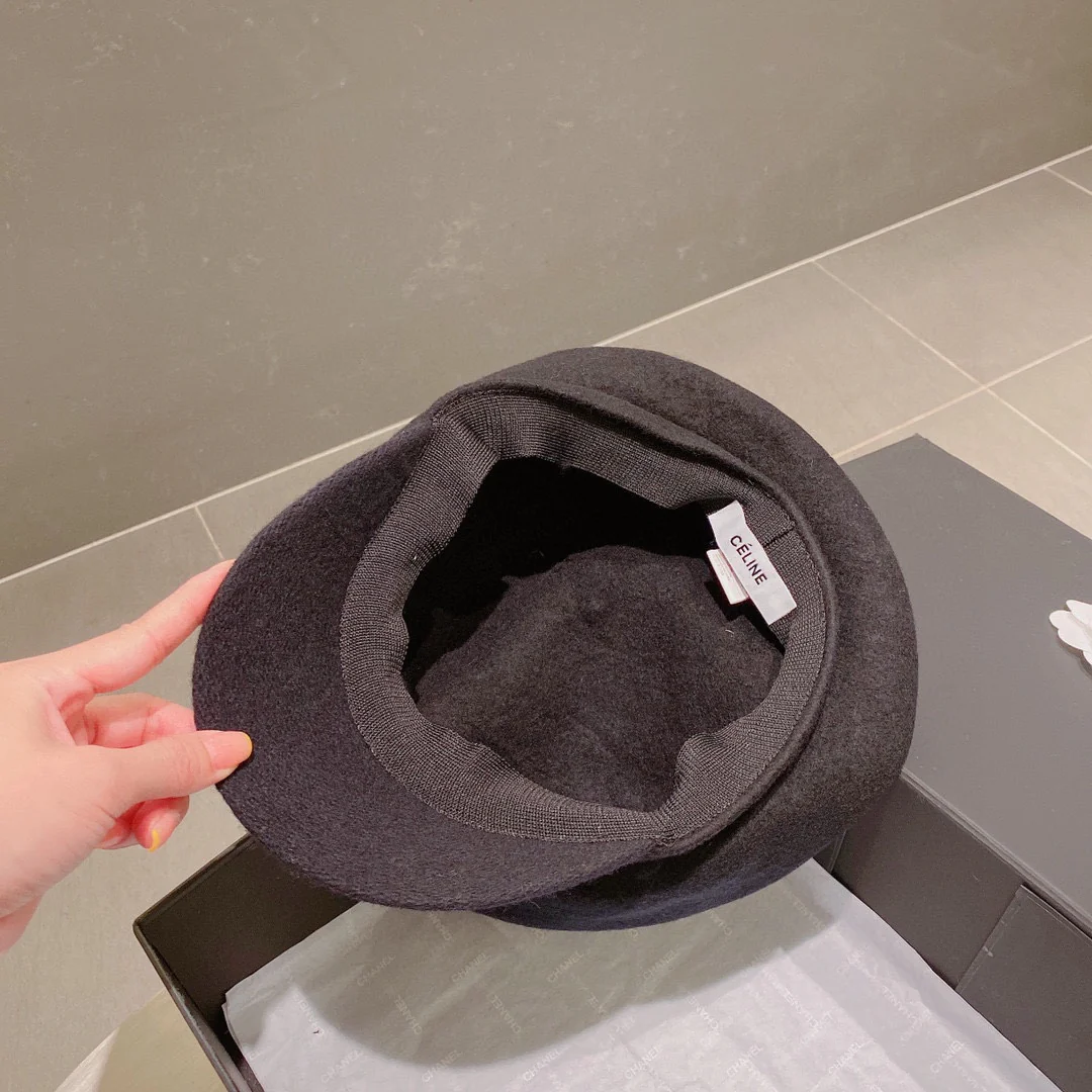 Шерстяной берет Celine - черный