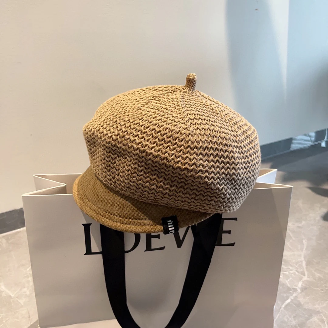 Miu Miu - Новая осенне-зимняя плетеная шляпа художника с утиным клювом