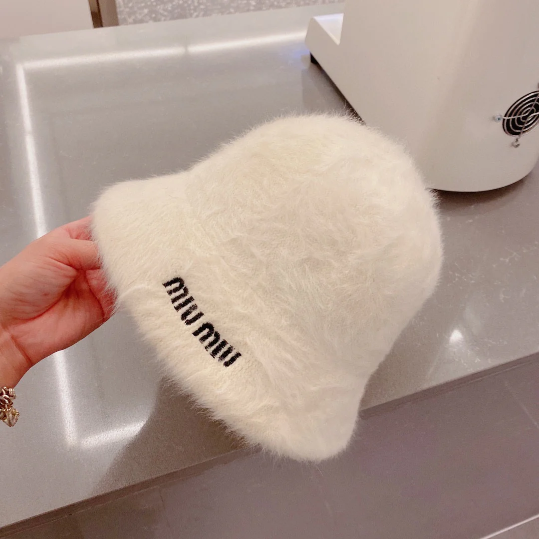 Miu Miu - Рыбацкая шляпа из кроличьего меха - Белая