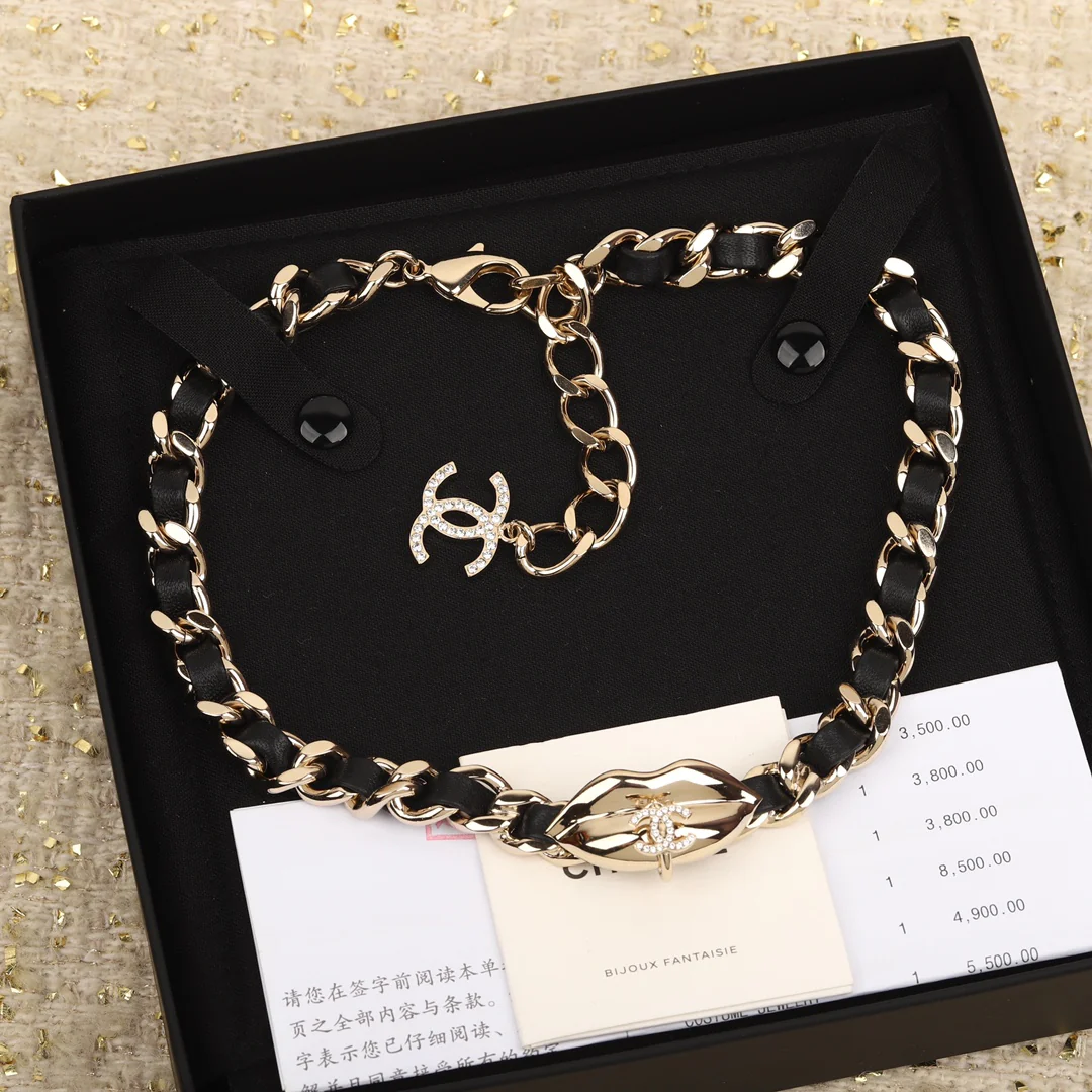 Chanel - Колье 358