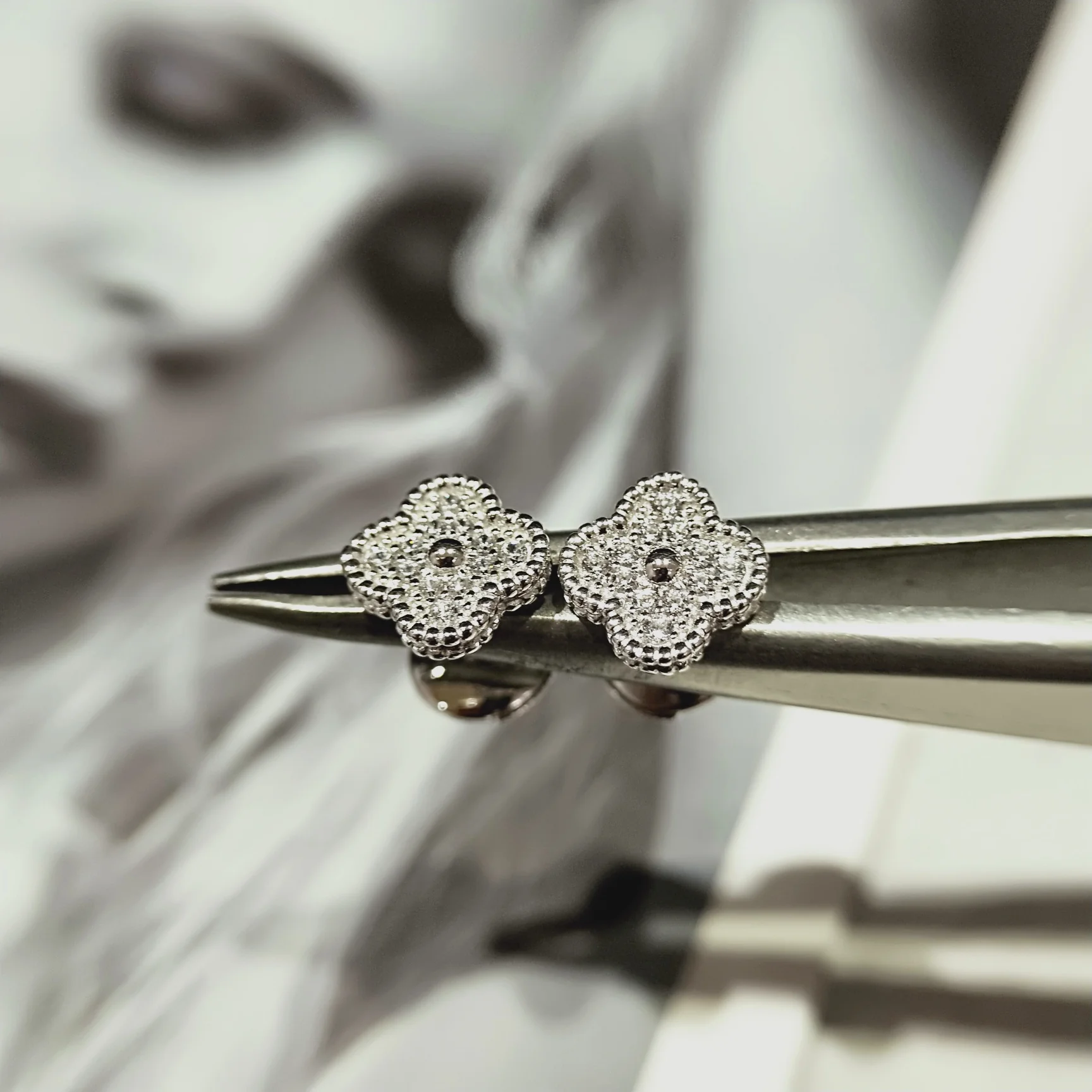 Серьги VCA 025