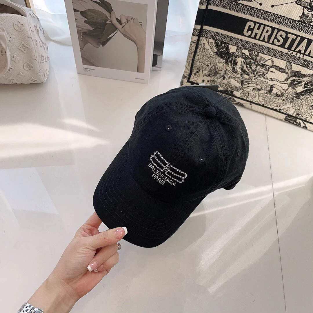 Balenciaga - Хлопковая всесезонная бейсболка - Черная