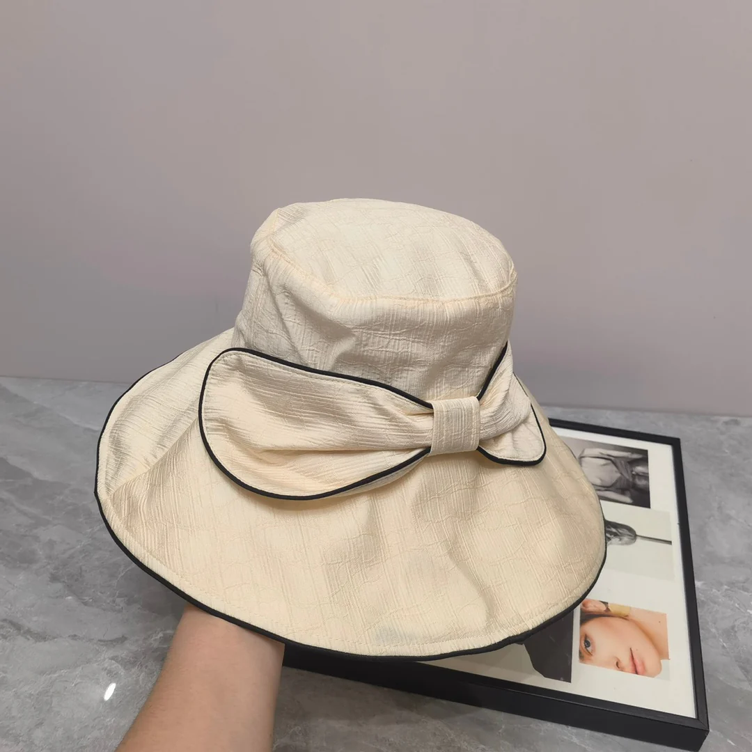 Miu Miu - Рыбацкая шляпа с оборками и бантом