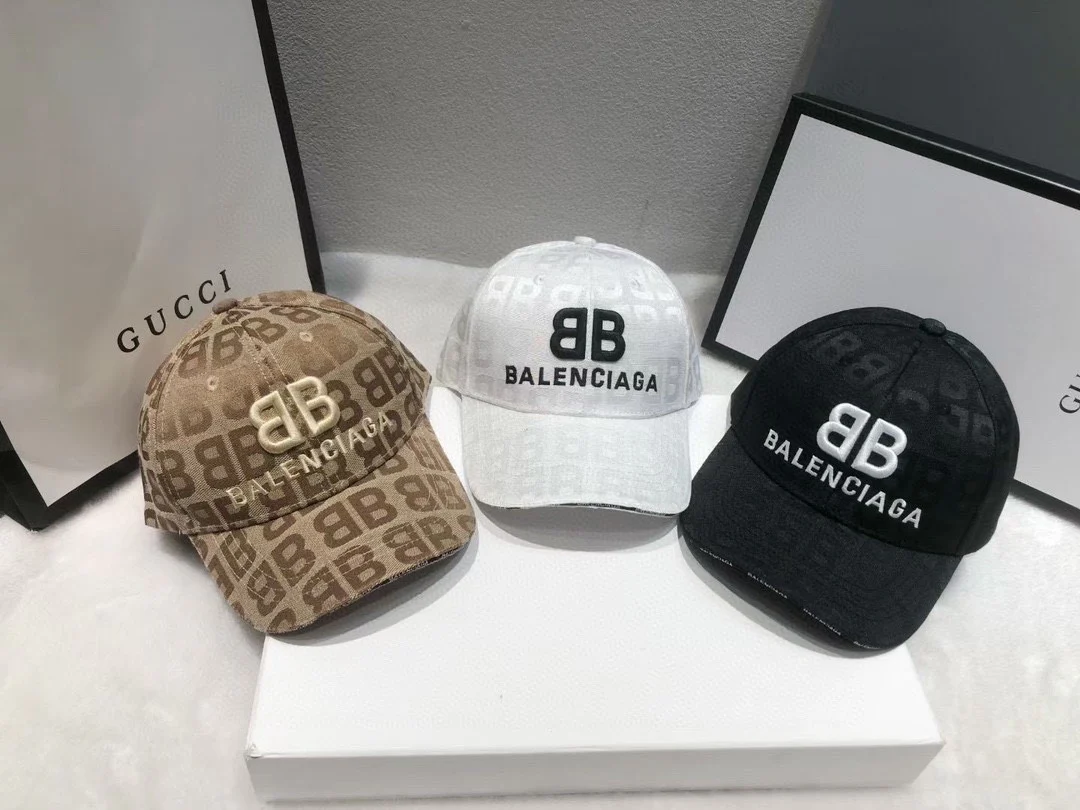 Бейсболка Balenciaga с вышивкой - 2