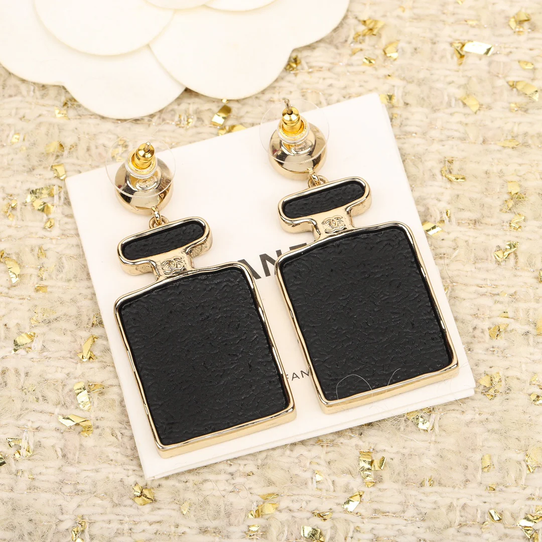 Серьги Chanel 750