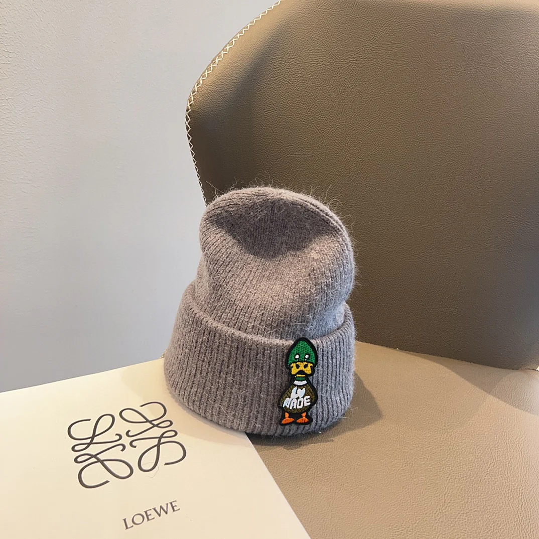 LV - Вязаная шапка 