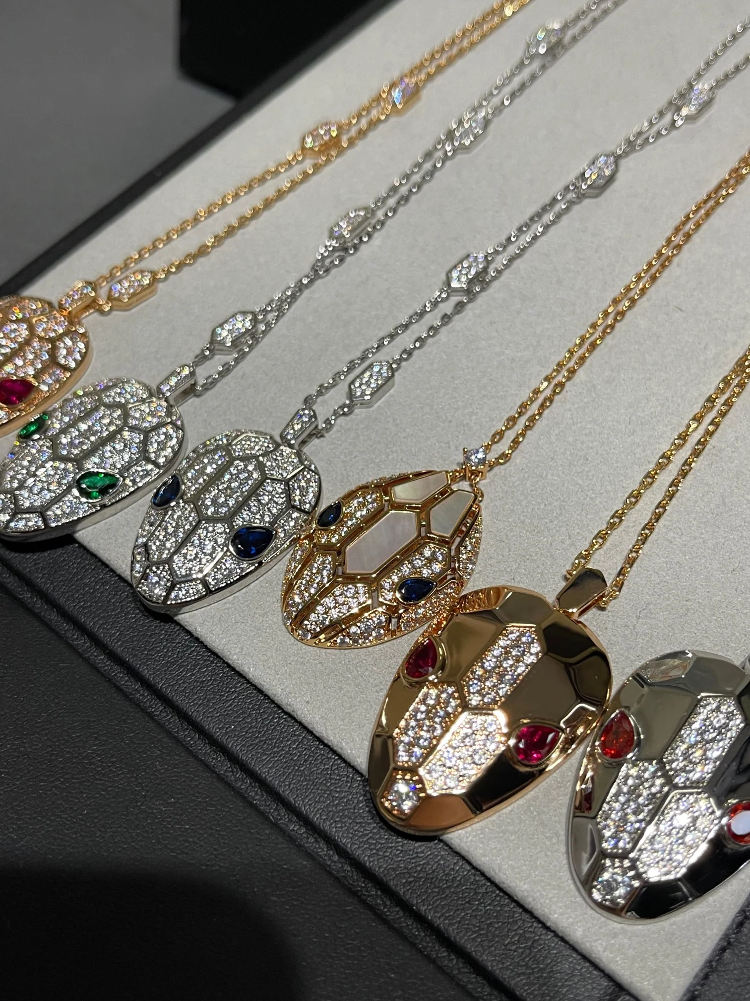 Bvlgari - Колье 071