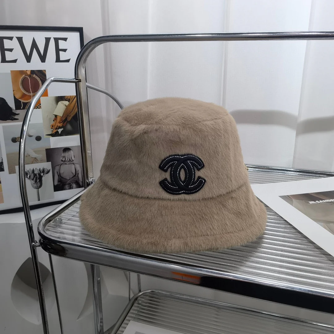 Рыбацкая шляпа Chanel из норки - 1