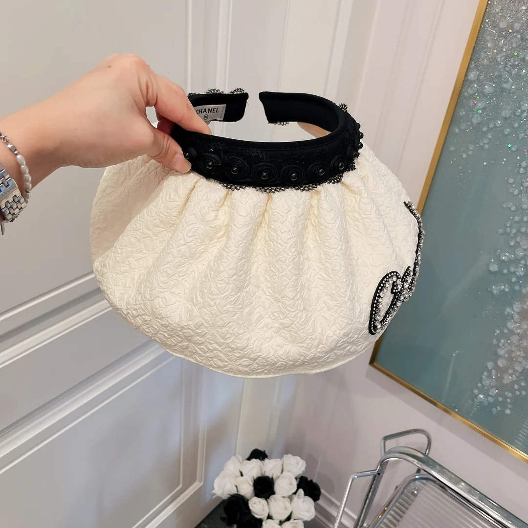 Chanel - Элегантная шляпа-ракушка в стиле французской светской львицы - Ткань, устойчивая к УФ-излучению - 1 шт.