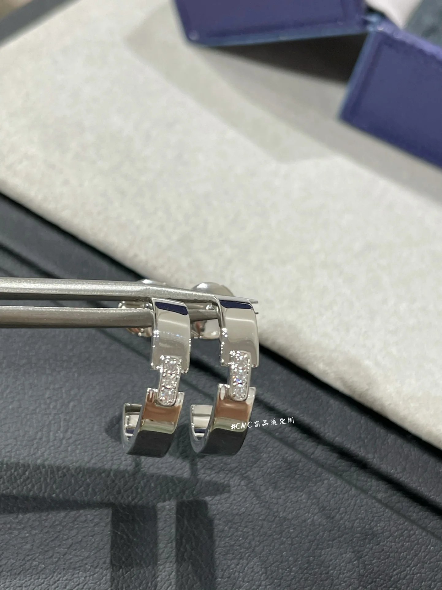 Серьги Chaumet 010