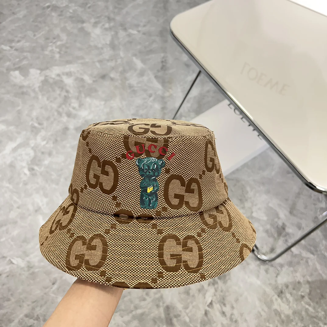 Панама Gucci с медвежьим рисунком - коричневая