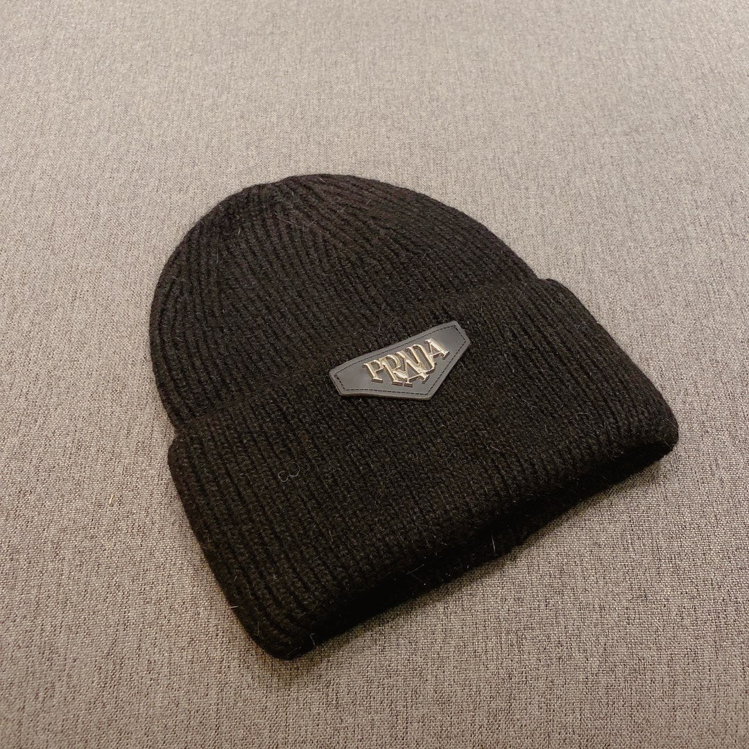 Prada - Вязаная шапка-бини - Унисекс - Черная