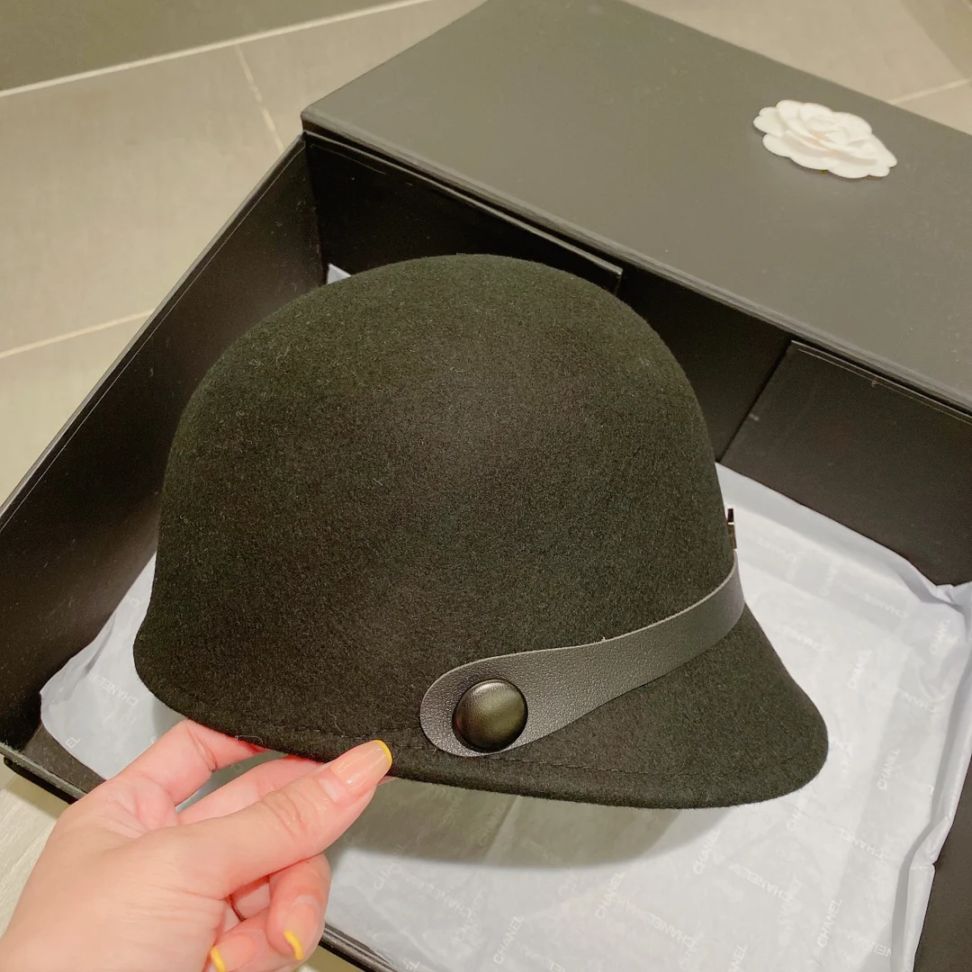 Prada - Шерстяная шляпа для верховой езды - Черная