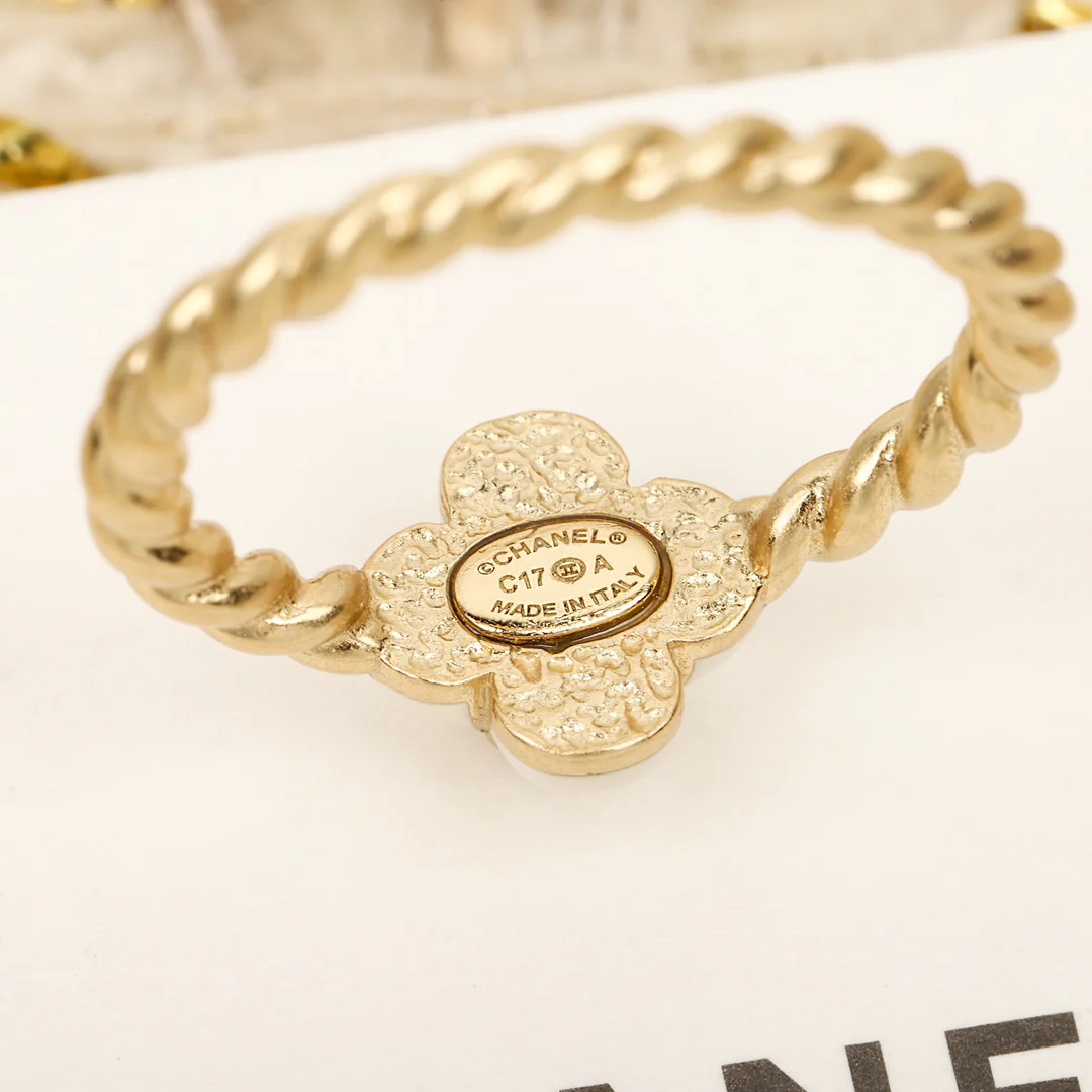 Кольцо Chanel 048