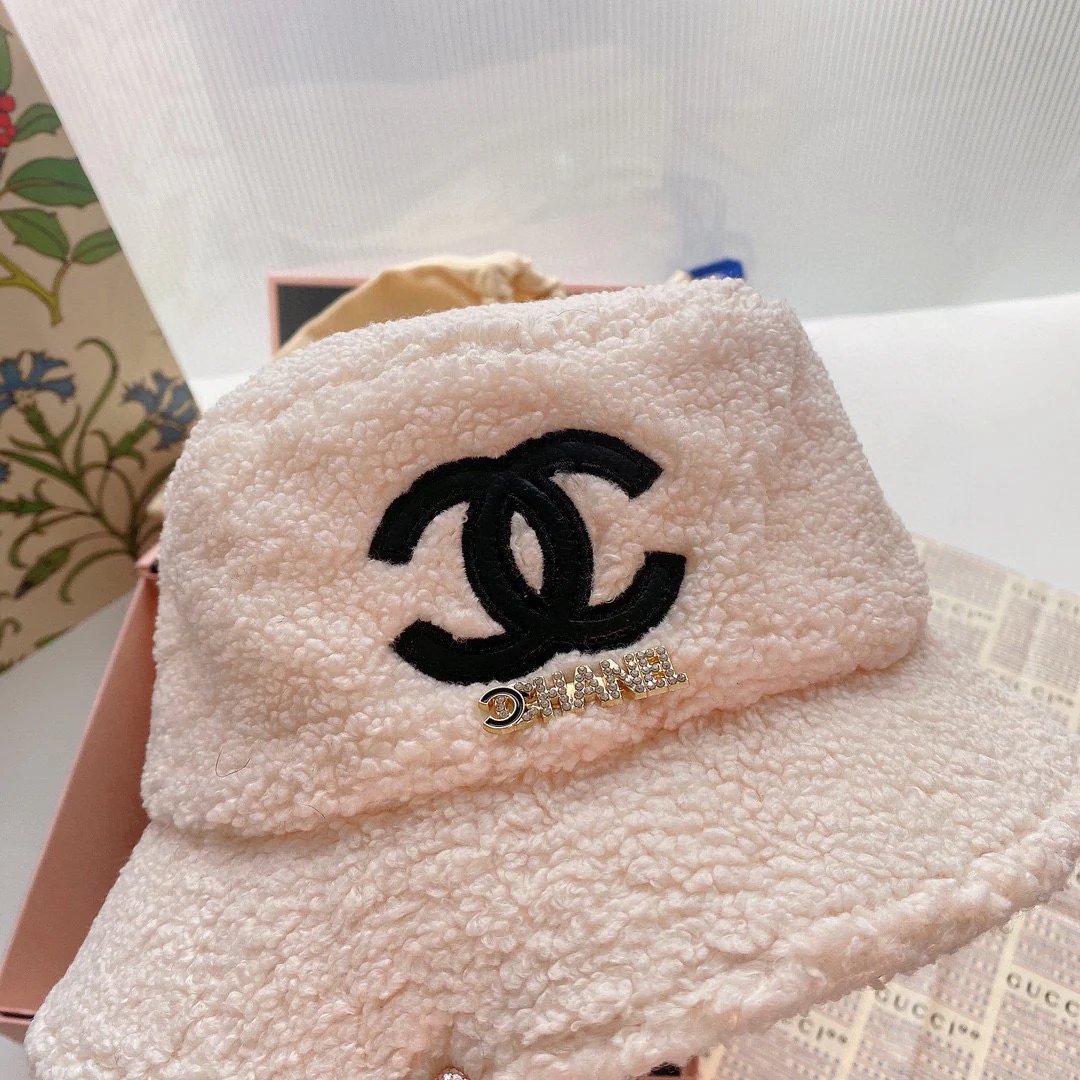 Chanel - Двусторонняя рыбацкая шляпа