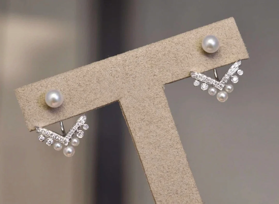 Серьги Chaumet - 2 шт.