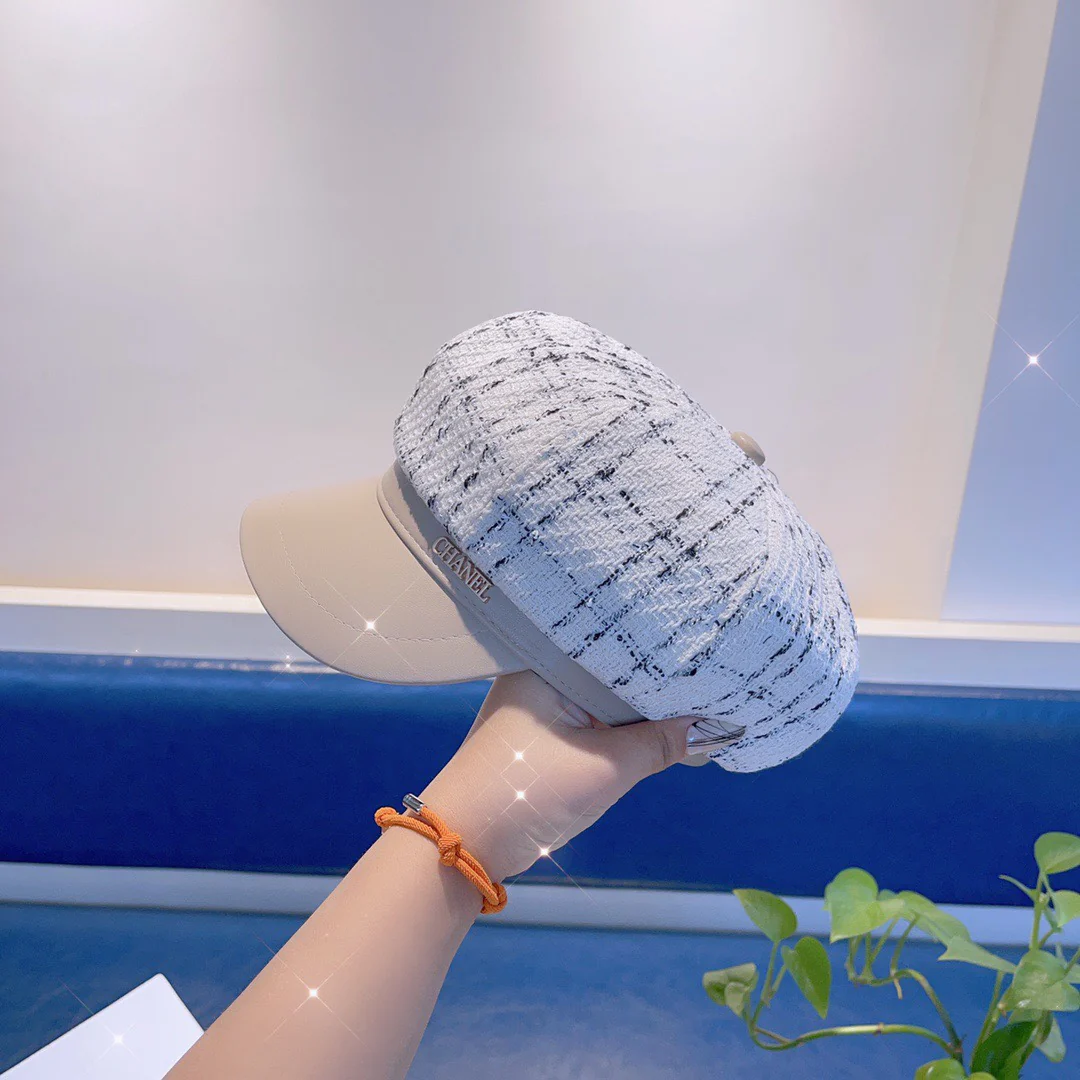 Chanel - восьмиугольная шляпа - белая