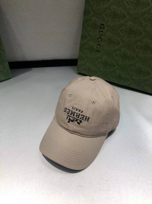 Бейсболка Hermes