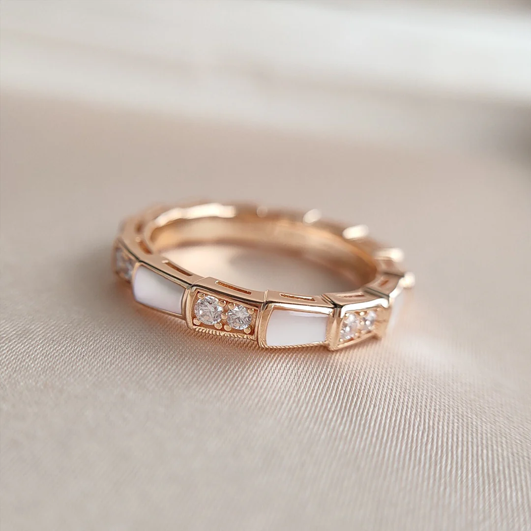 Кольцо Bvlgari 030