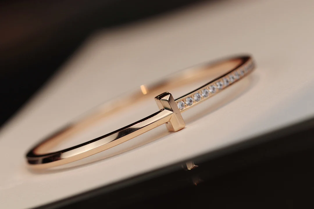 Браслет Tiffany 030T с бриллиантами, золото.