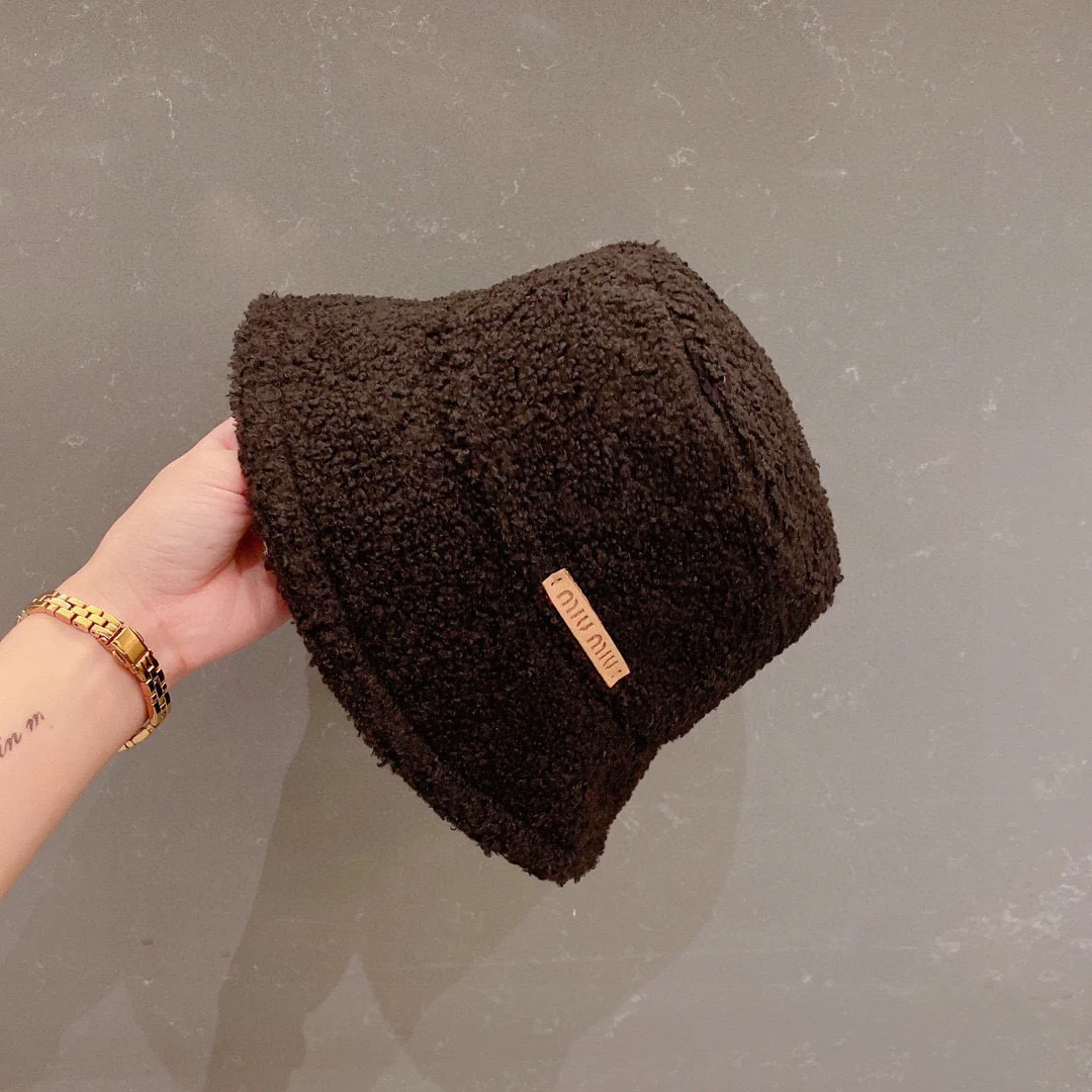 Miu Miu - Рыбацкая шляпа из овечьей шерсти - Черная