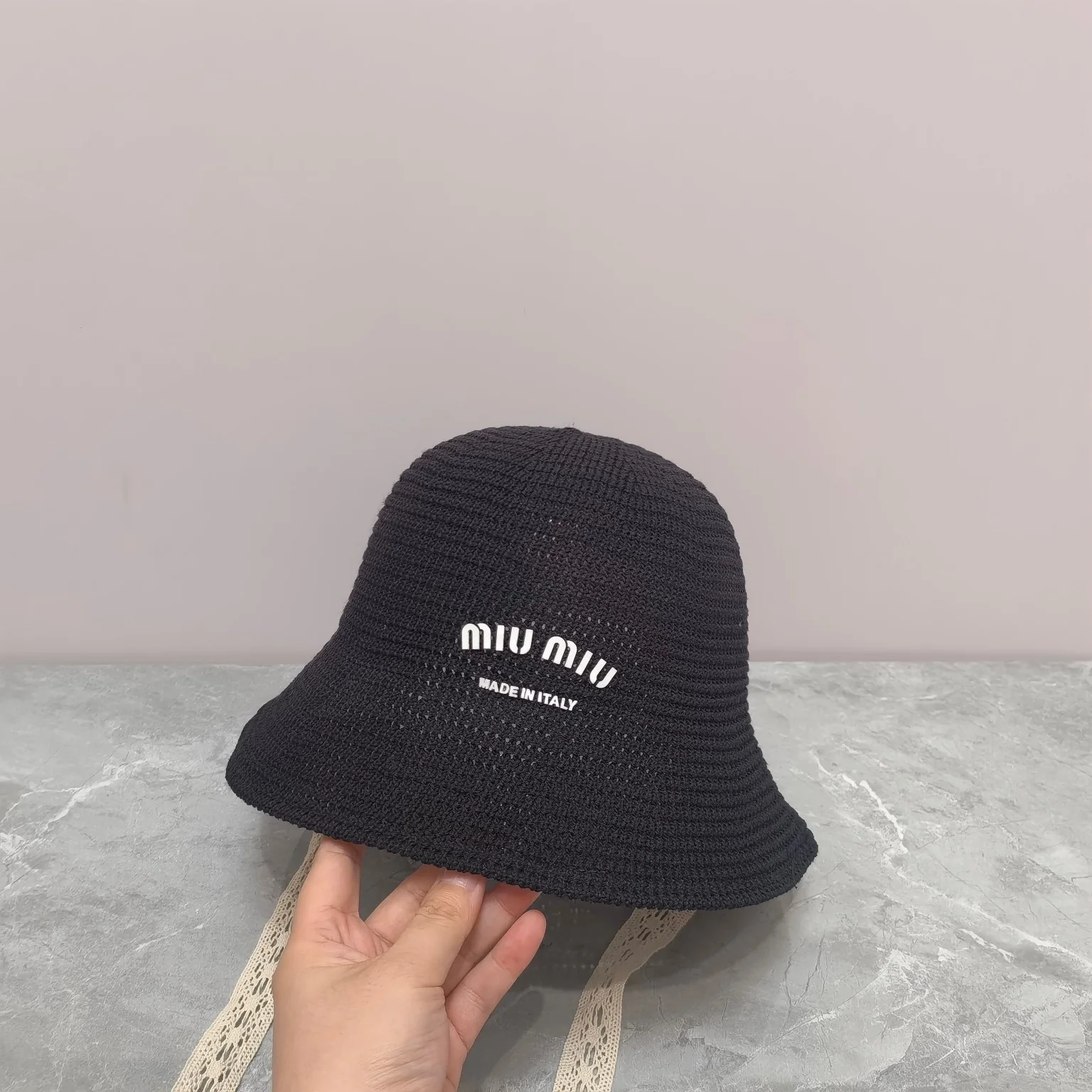 Miu Miu - Новая ажурная рыбацкая шляпа из тесьмы 2024 года