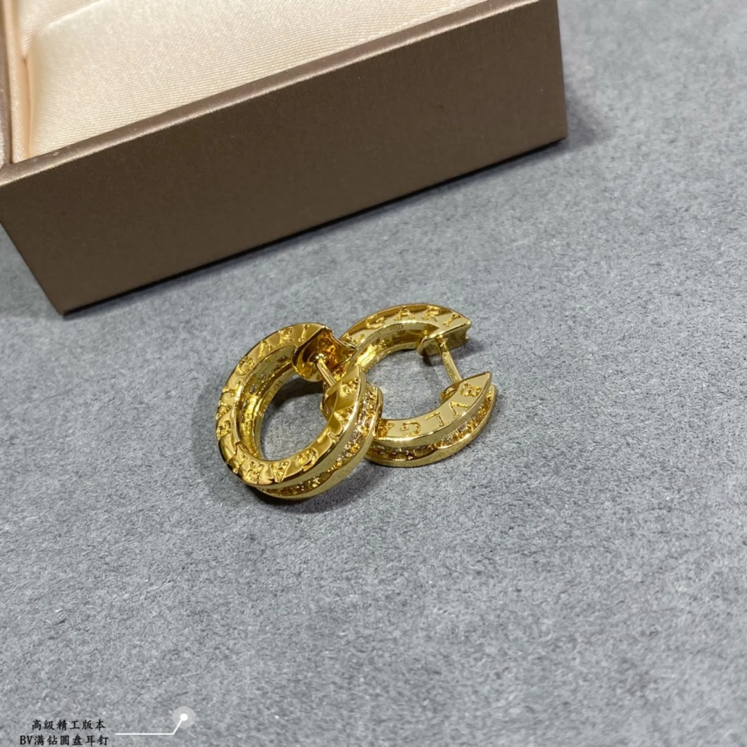Серьги Bvlgari 011