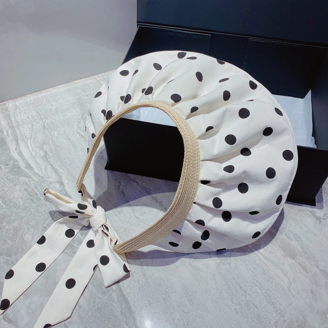 Chanel - Оригинальная соломенная шляпа