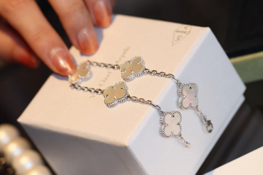 Van Vek - Браслет 080