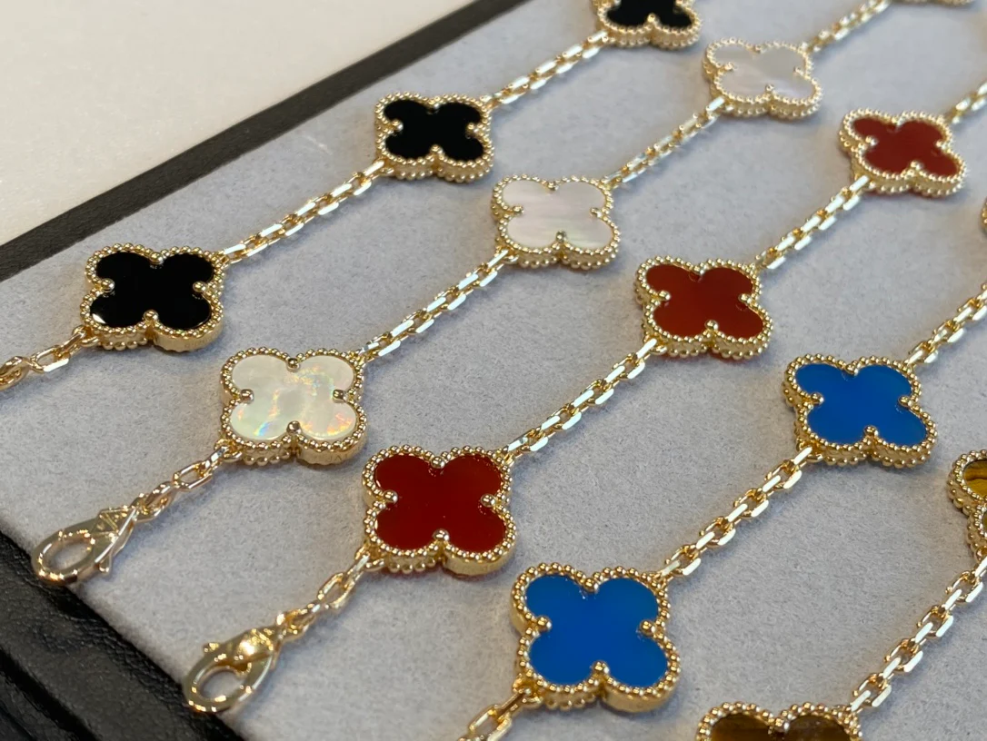 Браслет VCA - 24